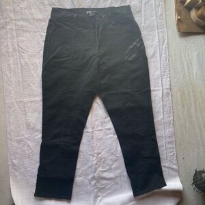 Y-3 Women's Black Capri Pants